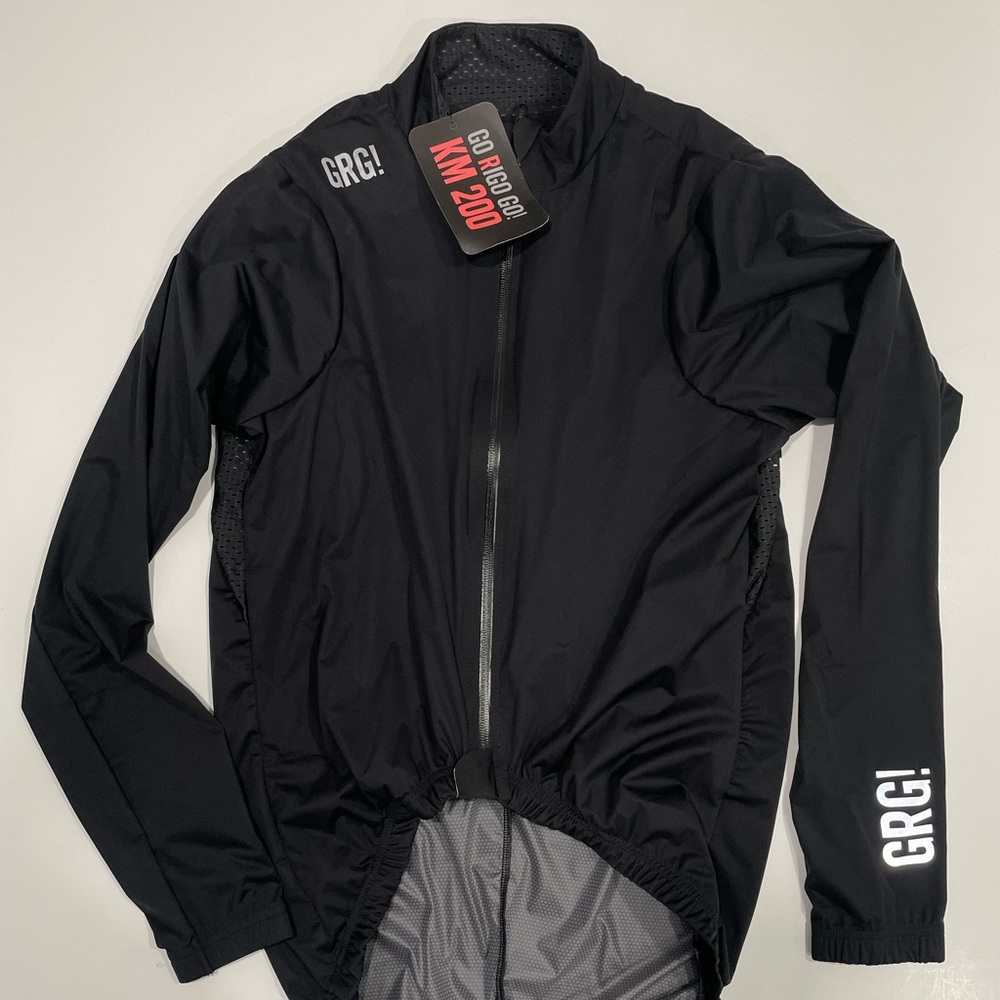 Go Rigo Go! Medium Black KM200 Cycling Jersey Breathable Dry and Cool Men’s
